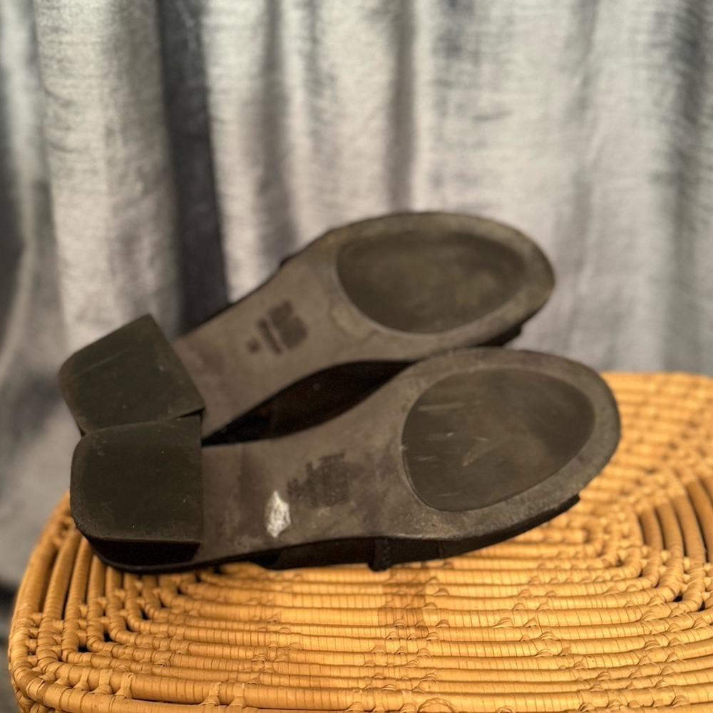 EILEEN FISHER | Size 9.5 | Luca Tumbled Nubuck Sandal - Picture 11 of 11